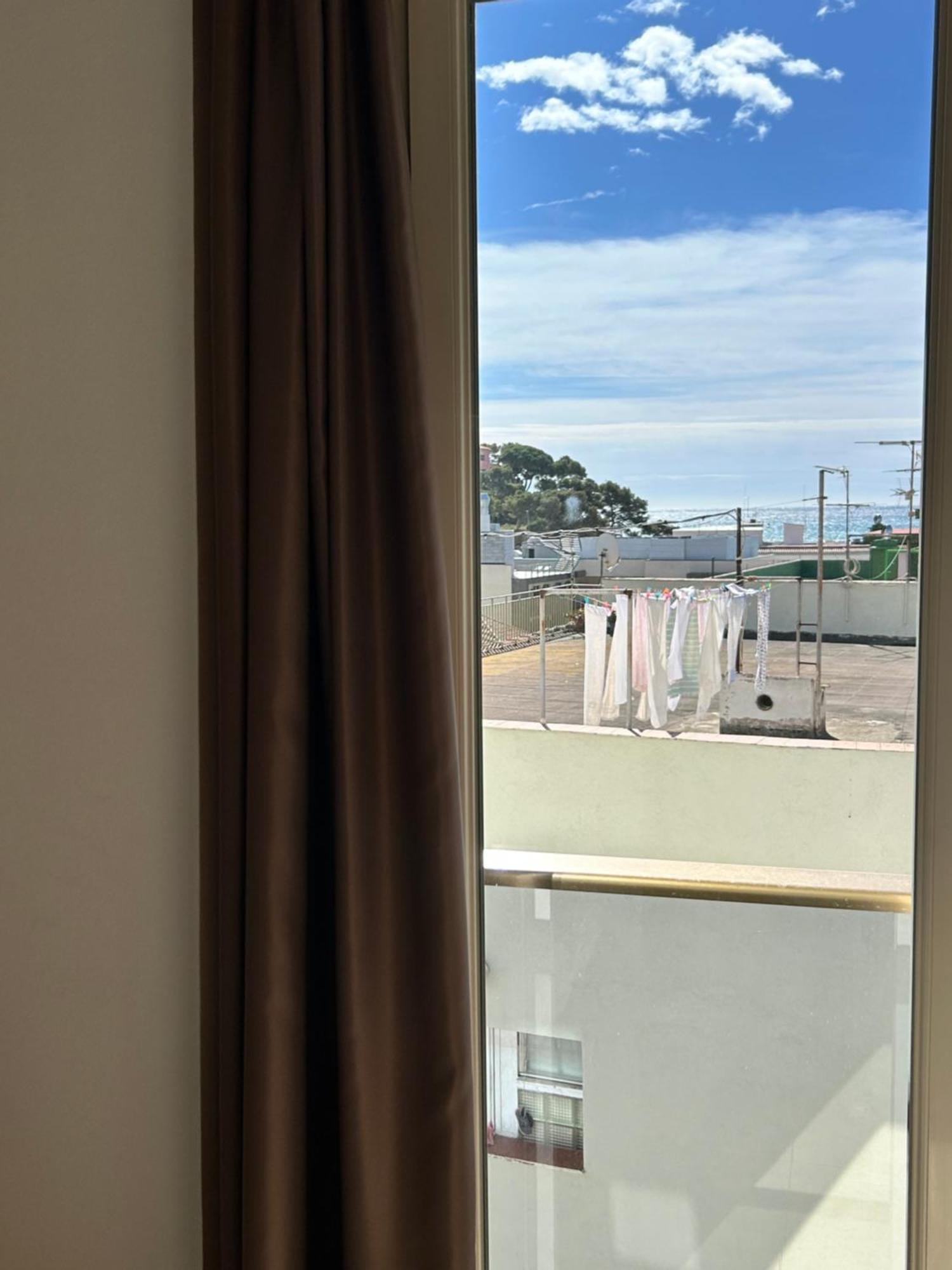Apartaments Superiors Mtb Only Couples Lloret de Mar Exterior photo