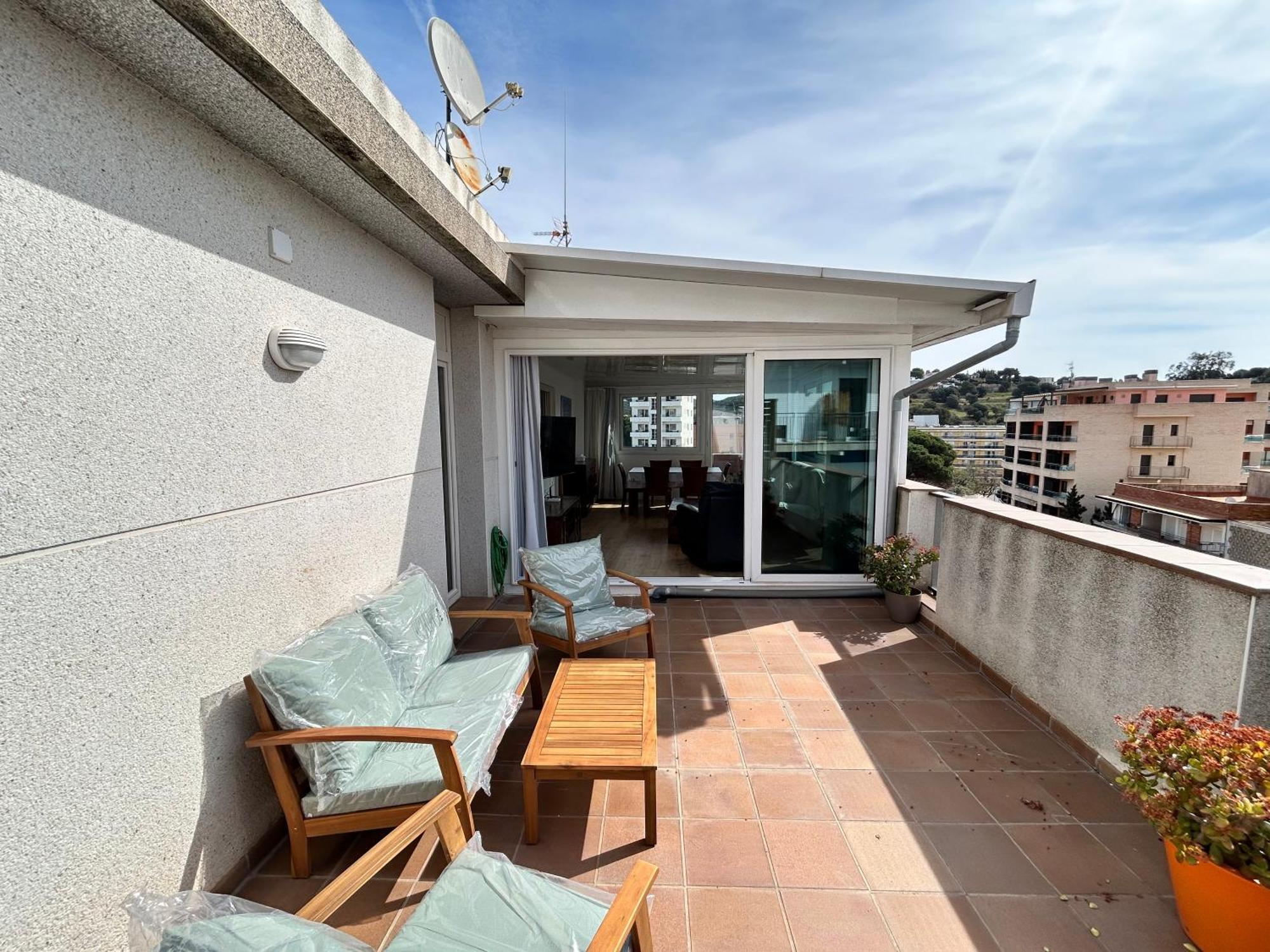 Apartaments Superiors Mtb Only Couples Lloret de Mar Exterior photo