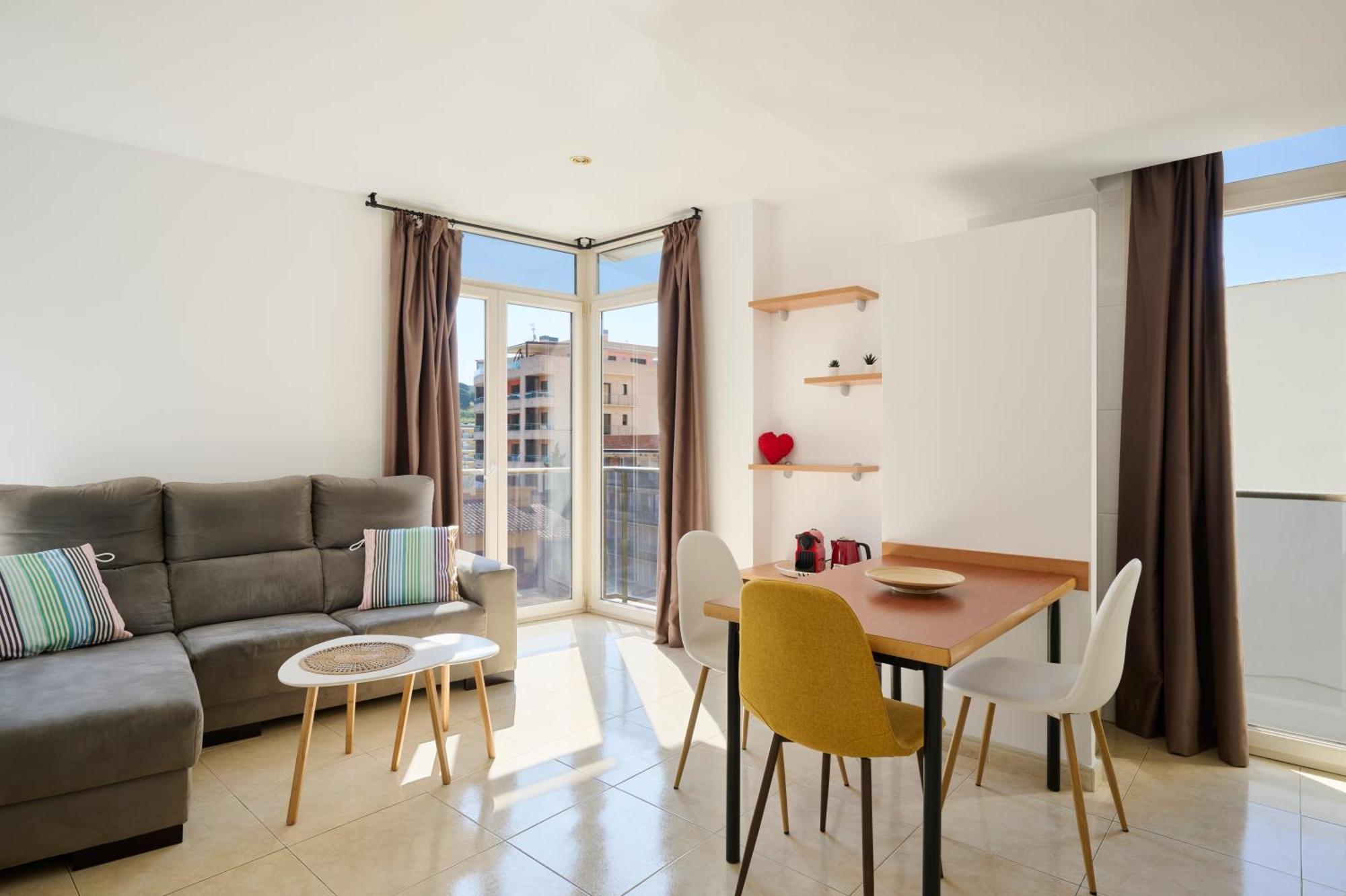 Apartaments Superiors Mtb Only Couples Lloret de Mar Exterior photo
